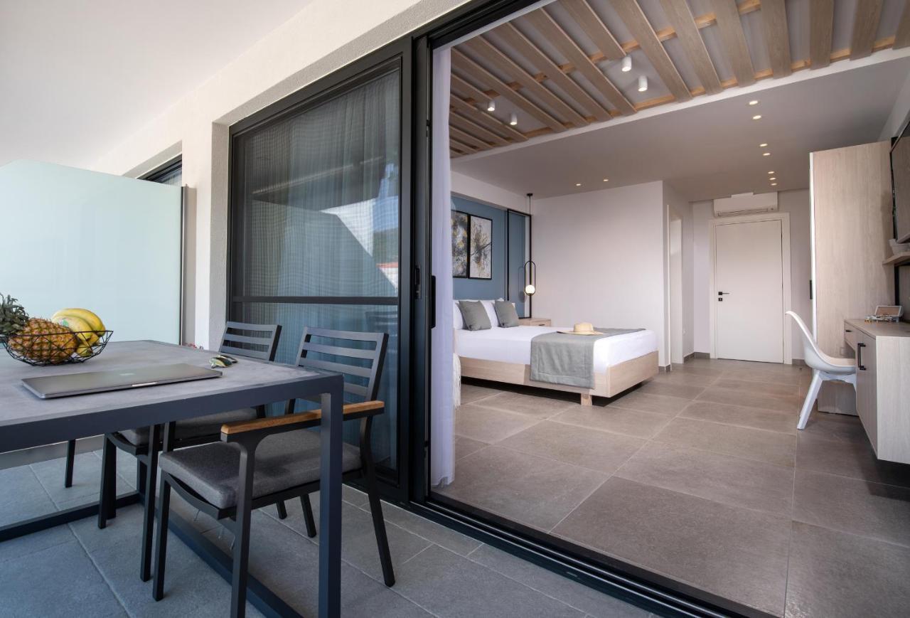 Sky Luxury Suites 萨尔蒂 外观 照片